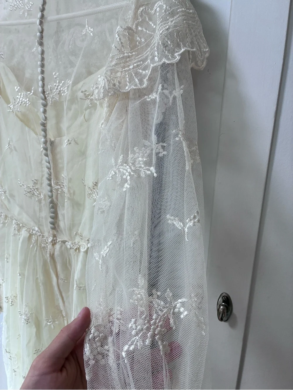Vintage Alfred Angelo Wedding Dress Ivory Lace Cottagecore Victorian Style